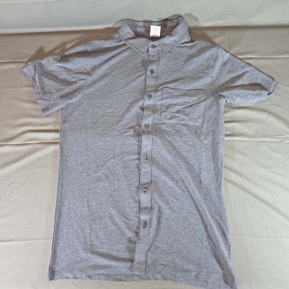 All in Motion Mens Commuter Shirt Gray Short Sleeve Button Down Small WR9M2X NWT